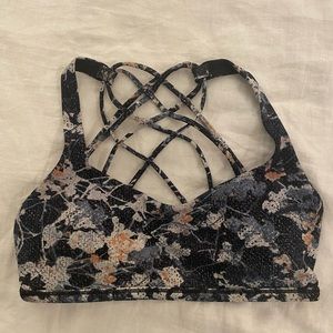 Lululemon Free to be Wild Bra